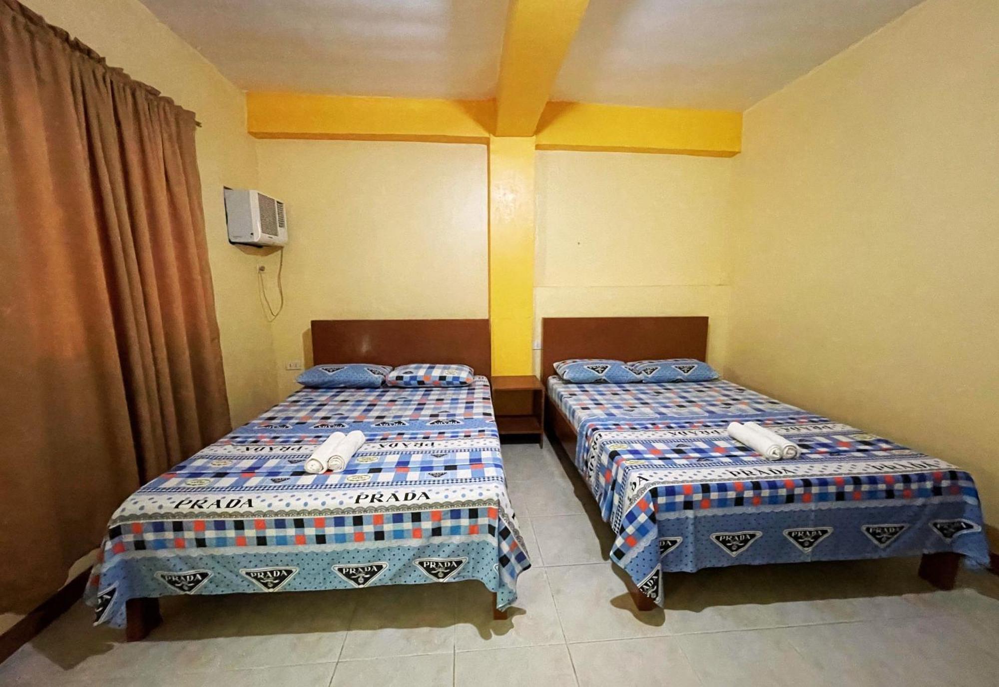 White Beach Hotel Puerto Galera Powered By Cocotel Zewnętrze zdjęcie